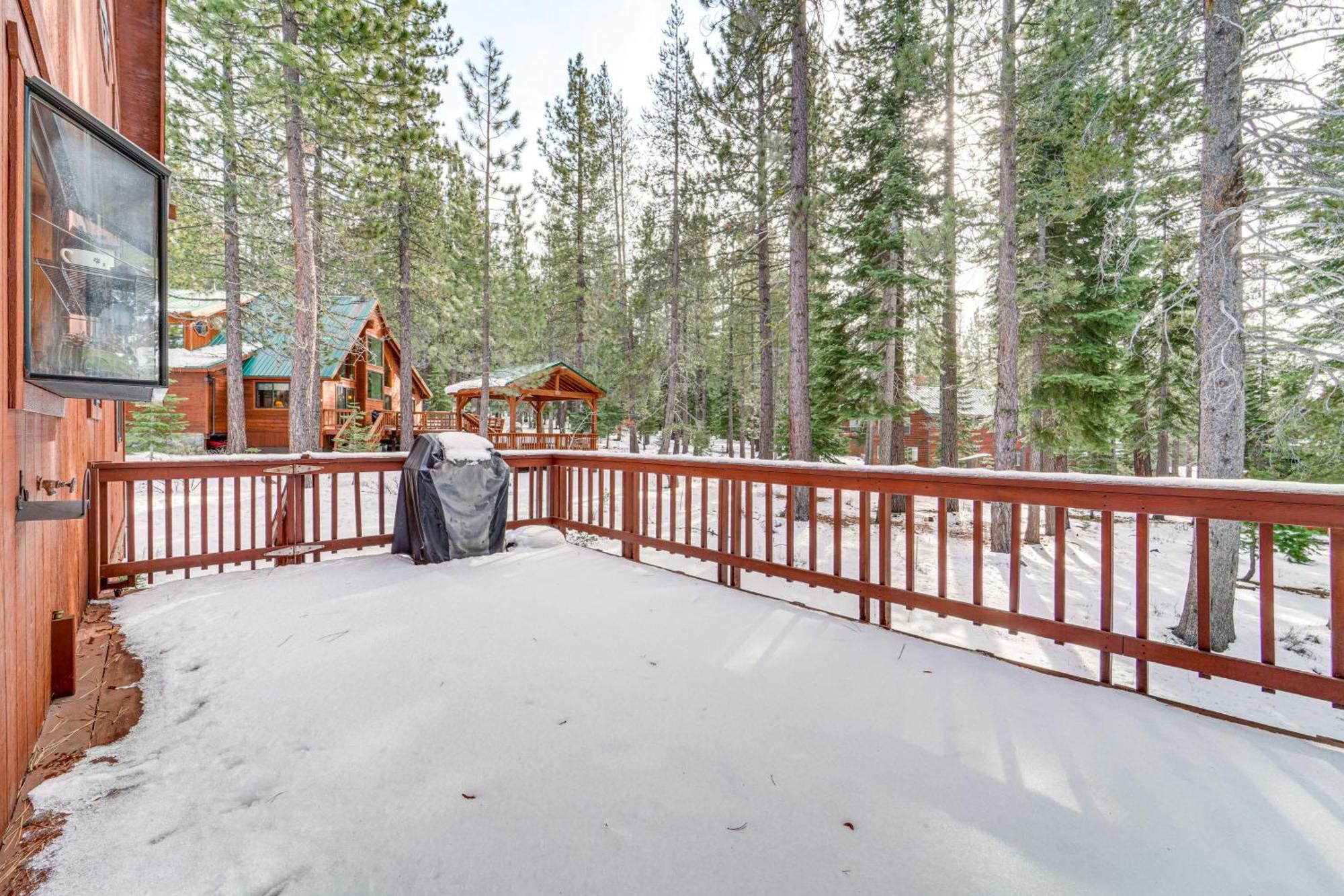Family-Friendly Truckee Cabin In Tahoe Donner! エクステリア 写真